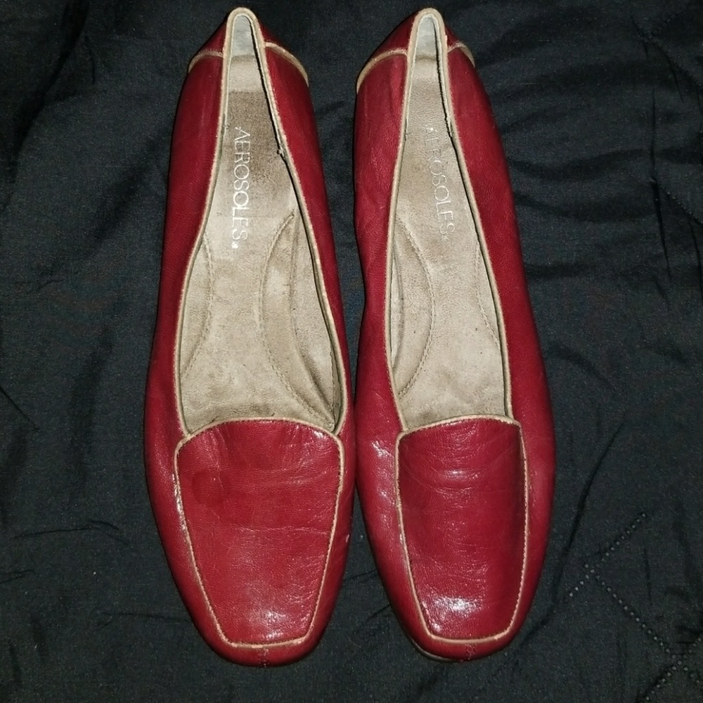 Aerosoles red flat shoes